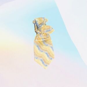 Arrow Yellow and Blue Necktie Necklace with Umbrella Brooch